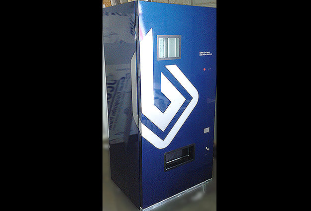 Beklebung Automat Werbetechnik